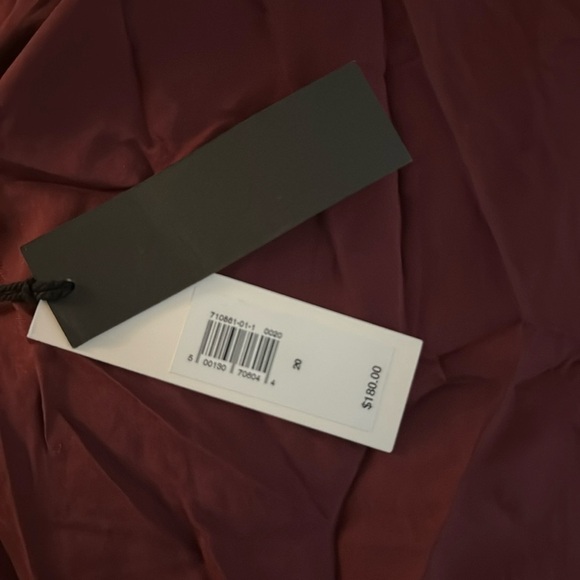 NWT! Banana Republic Red Cherry Jam Crepe Twist-Shoulder Dress 🌎 - Picture 13 of 13